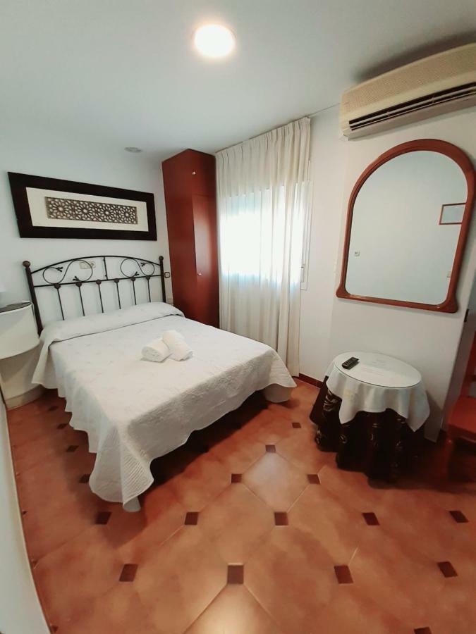 Hostal Kokkola Fuengirola Exterior foto